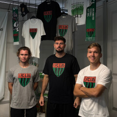 Logo-Line T-Shirt